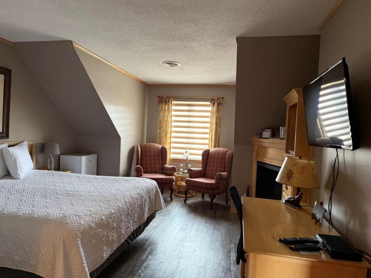 Auberge Micky Inc إيدموندستون المظهر الخارجي الصورة