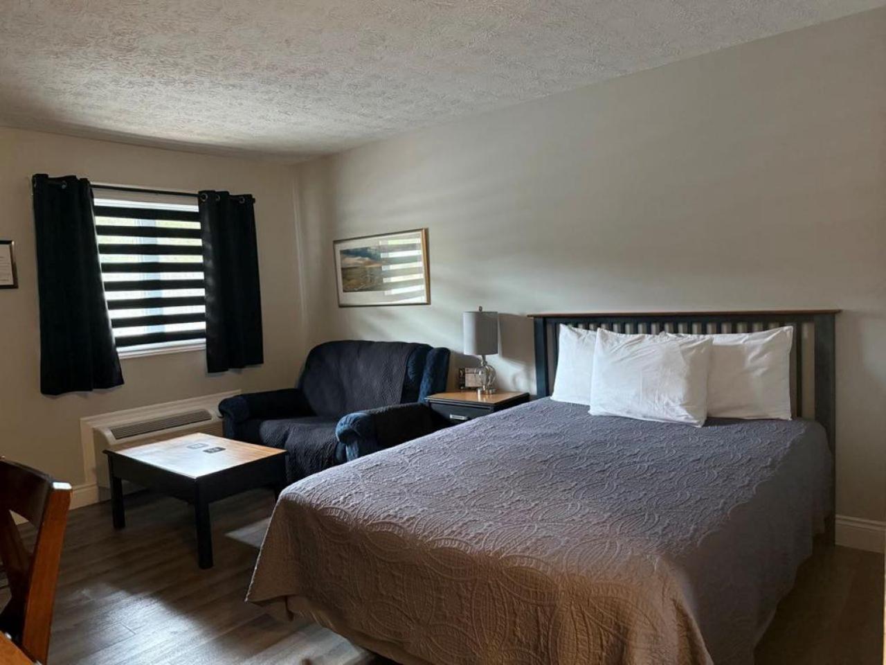 Auberge Micky Inc إيدموندستون المظهر الخارجي الصورة