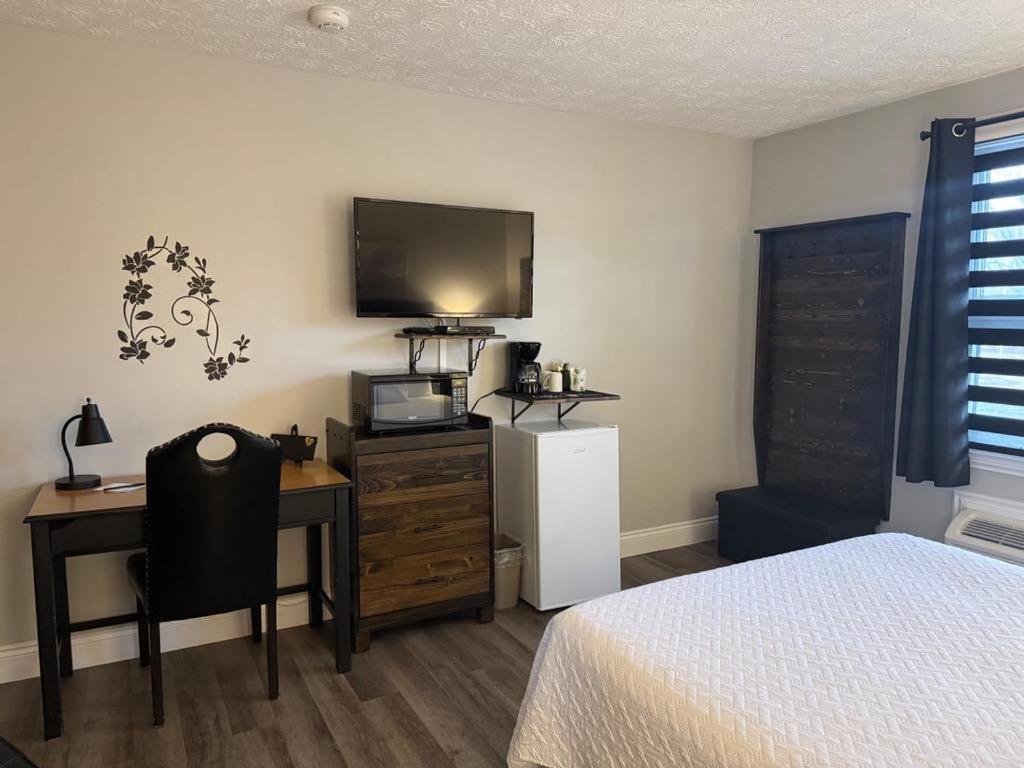 Auberge Micky Inc إيدموندستون المظهر الخارجي الصورة